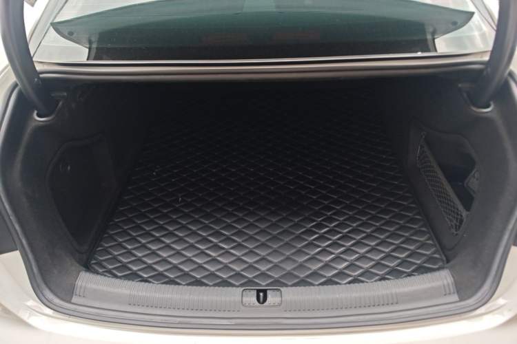 Used Audi A4L 2022 40 TFSI Fashion Dynamic Model Trunk