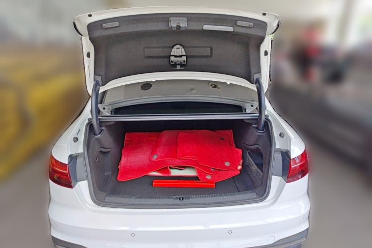 Used Audi A4L 2022 40 TFSI Fashion Dynamic Model Trunk