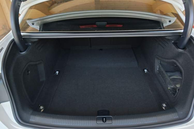 Used Audi A4L 2022 40 TFSI Fashion Dynamic Model Trunk