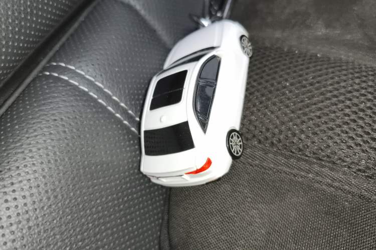 Used Audi A4L 2022 40 TFSI Fashion Dynamic Model Vehicle Key