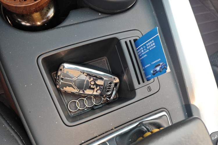 Used Audi A4L 2022 40 TFSI Fashion Dynamic Model Vehicle Key