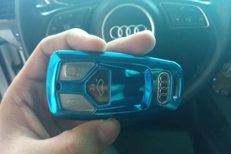 Used Audi A4L 2022 40 TFSI Fashion Dynamic Model Vehicle Key