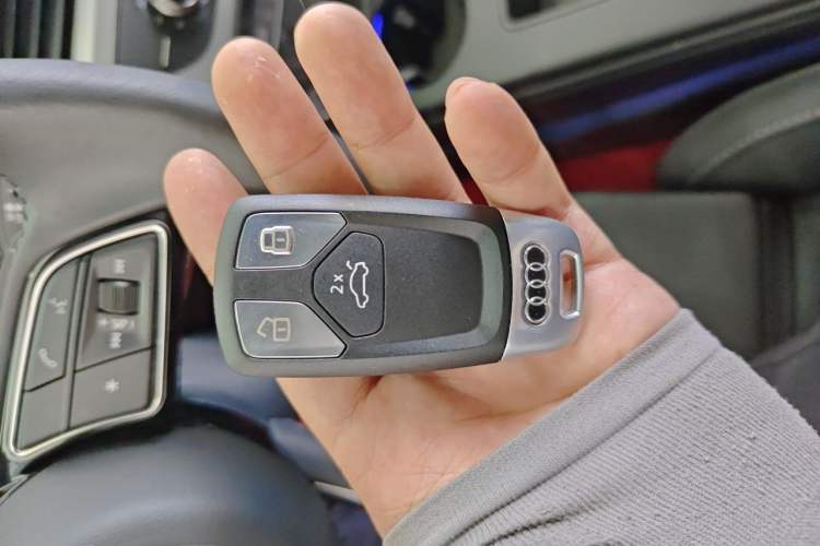 Used Audi A4L 2022 40 TFSI Fashion Dynamic Model Vehicle Key