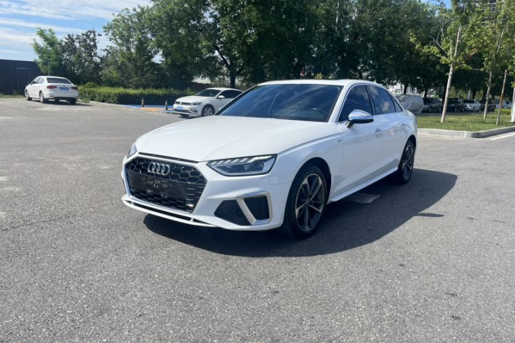 Used Audi A4L 2022 40 TFSI Fashion Dynamic Model Guazi used car, China used car export, Used car for sale, Used cars, Cheapest cars for sale