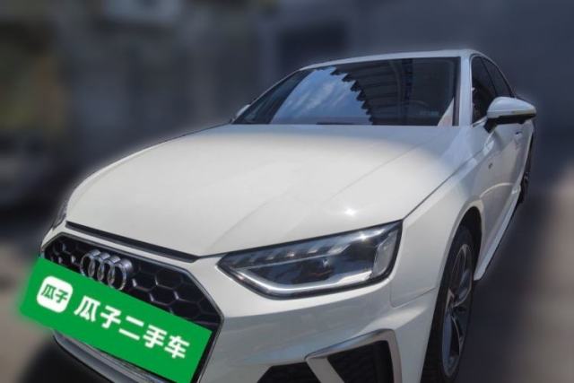 Audi A4L 2022 40 TFSI Fashion Dynamic Model مستعملة