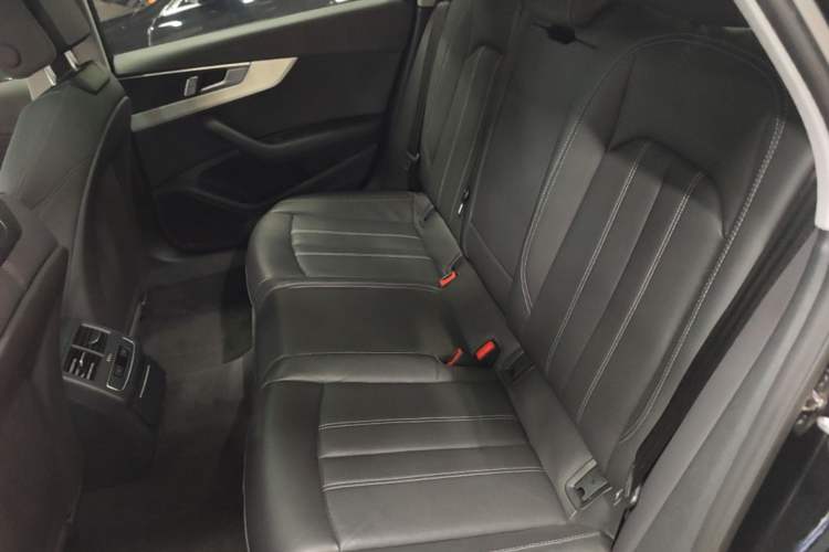 Used Audi A4L 2023 40 TFSI Fashion Dynamic Model Left Rear Seat