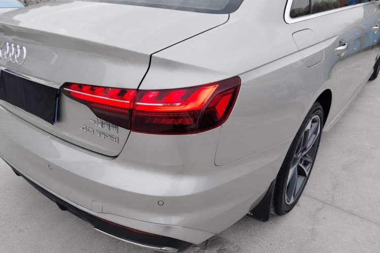 Used Audi A4L 2023 40 TFSI Fashion Dynamic Model Exterior 3