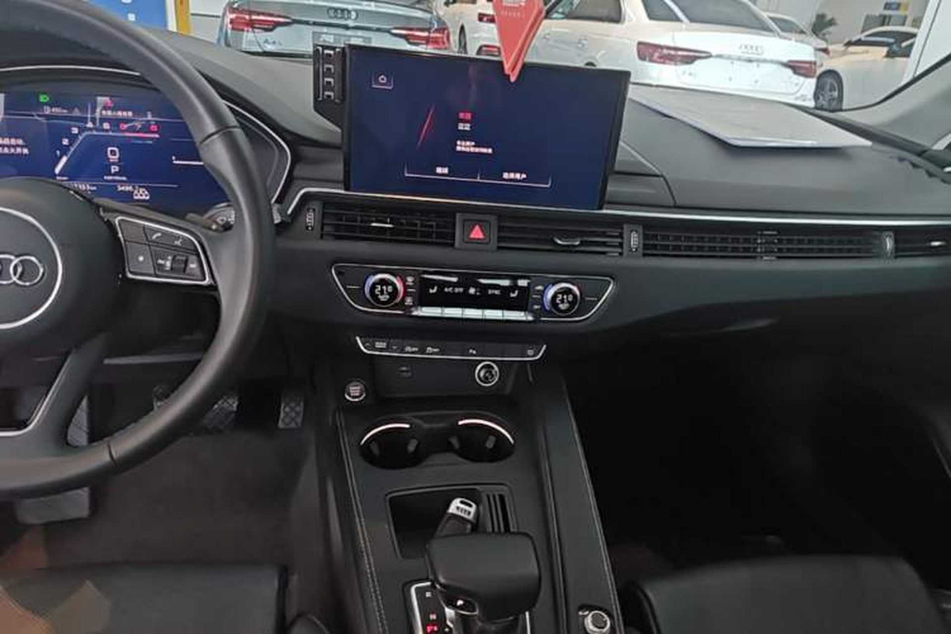Used Audi A4L 2023 40 TFSI Fashion Dynamic Model Audio And AC Panel