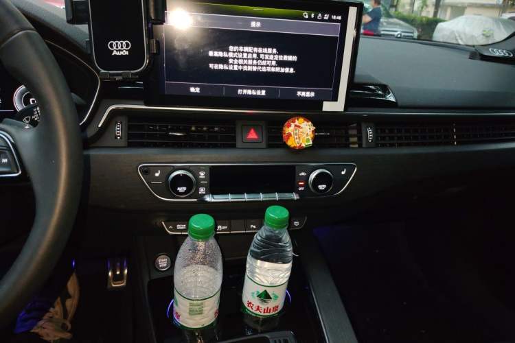 Used Audi A4L 2023 40 TFSI Luxury Dynamic Model Audio And AC Panel