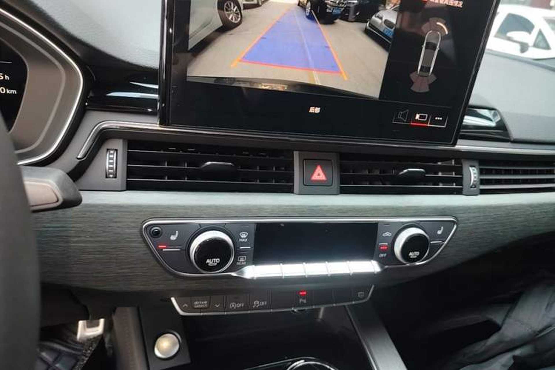 Used Audi A4L 2023 40 TFSI Luxury Dynamic Model Audio And AC Panel