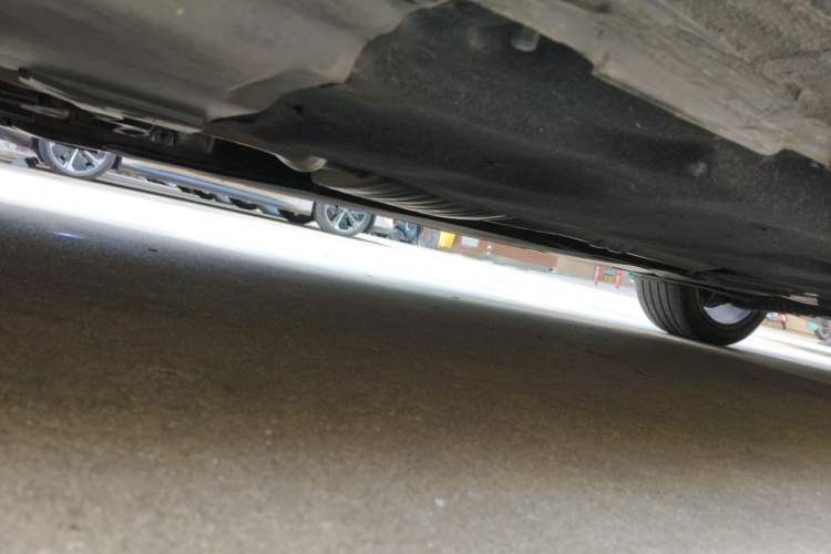 Used Audi A4L 2023 40 TFSI Luxury Dynamic Model Chassis Front Left
