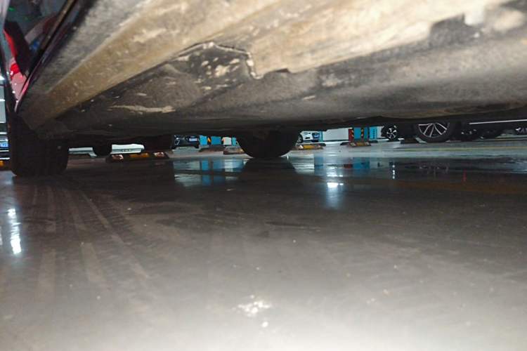 Used Audi A4L 2023 40 TFSI Luxury Dynamic Model Chassis Front Right