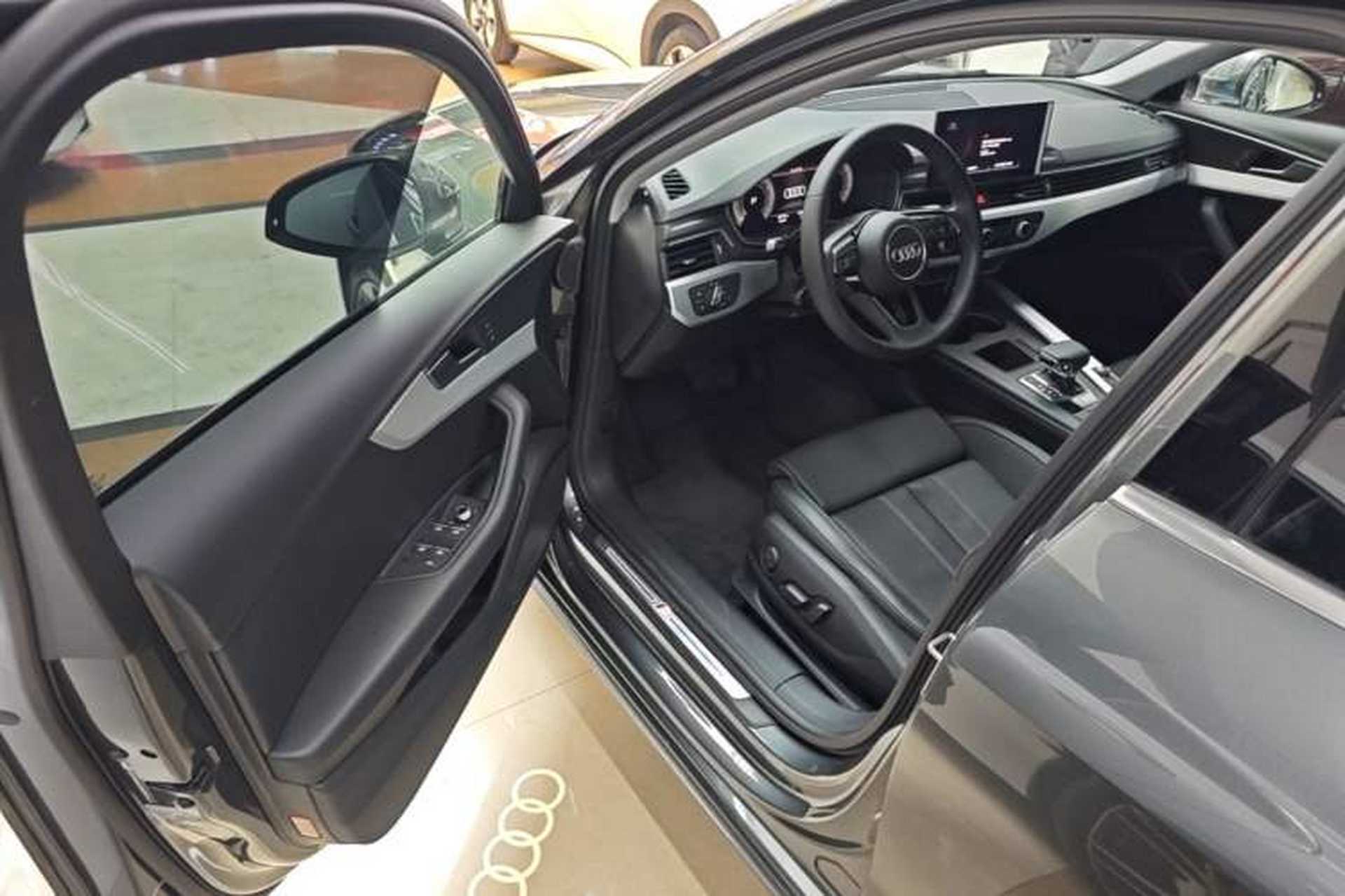 Used Audi A4L 2023 40 TFSI Fashion Dynamic Model Driver Seat