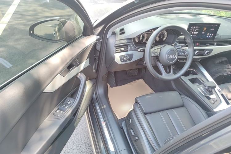 Used Audi A4L 2023 40 TFSI Fashion Dynamic Model Driver Seat