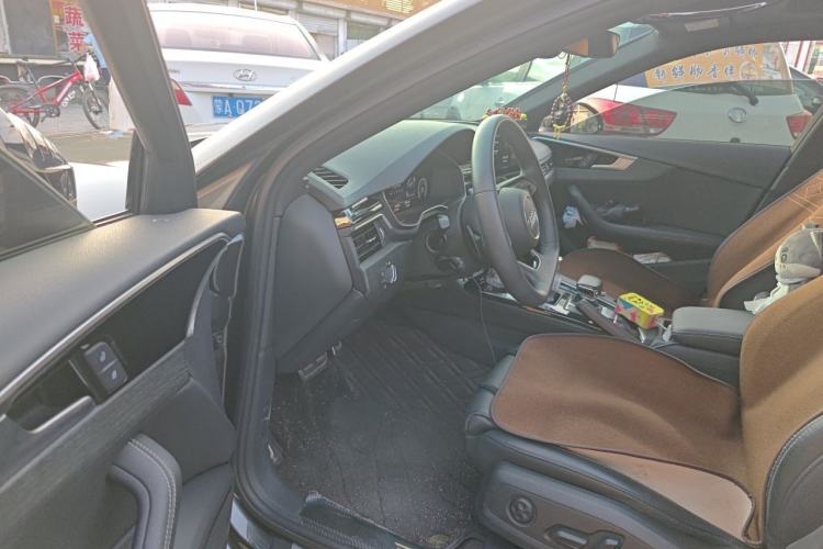 Used Audi A4L 2023 40 TFSI Luxury Dynamic Model Driver Seat