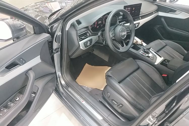 Used Audi A4L 2023 40 TFSI Fashion Dynamic Model Driver Seat