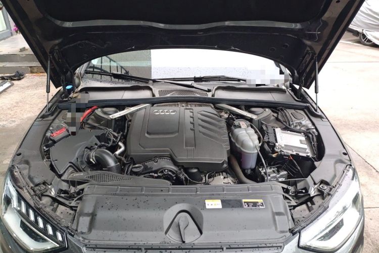 Used Audi A4L 2023 40 TFSI Fashion Dynamic Model Engine Bay