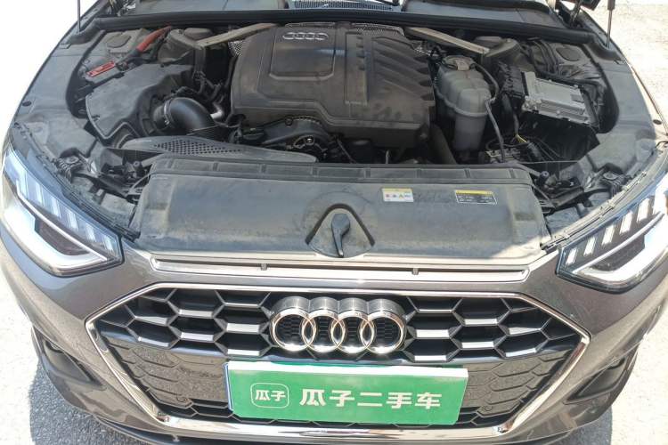 Used Audi A4L 2023 40 TFSI Fashion Dynamic Model Engine Bay