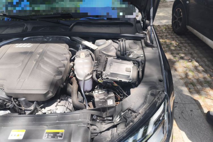 Used Audi A4L 2023 40 TFSI Luxury Dynamic Model Engine Bay Left