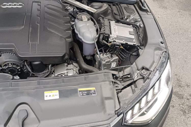 Used Audi A4L 2023 40 TFSI Fashion Dynamic Model Engine Bay Left