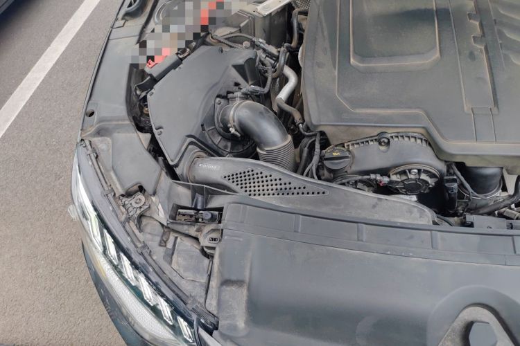 Used Audi A4L 2023 40 TFSI quattro Luxury Dynamic Edition Engine Bay Right