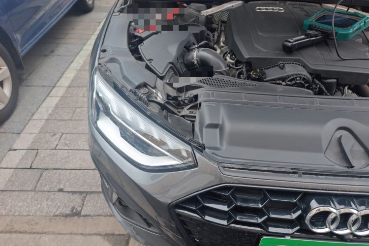 Used Audi A4L 2023 40 TFSI Luxury Dynamic Model Engine Bay Right