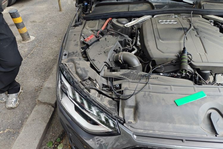Used Audi A4L 2023 40 TFSI Luxury Dynamic Model Engine Bay Right
