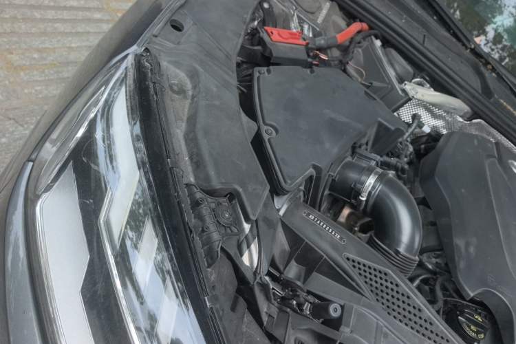 Used Audi A4L 2023 40 TFSI Fashion Dynamic Model Engine Bay Right