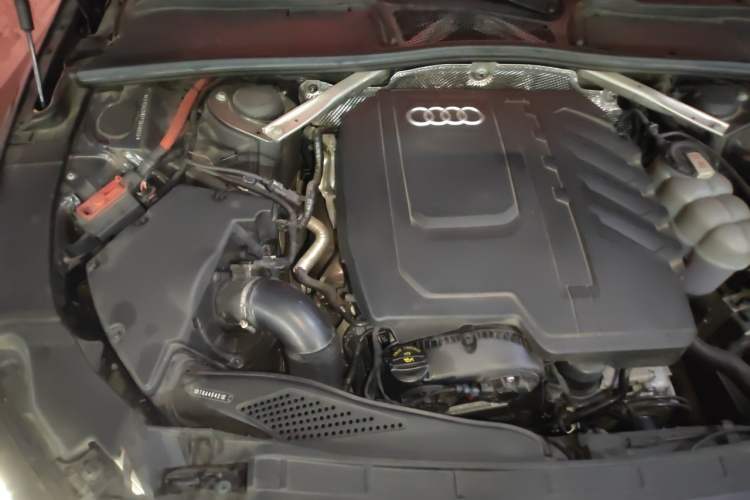 Used Audi A4L 2023 40 TFSI Bang & Olufsen Starry Night Edition Engine Bay Right