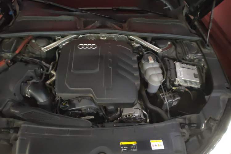 Used Audi A4L 2023 40 TFSI Bang & Olufsen Starry Night Edition Engine Bay