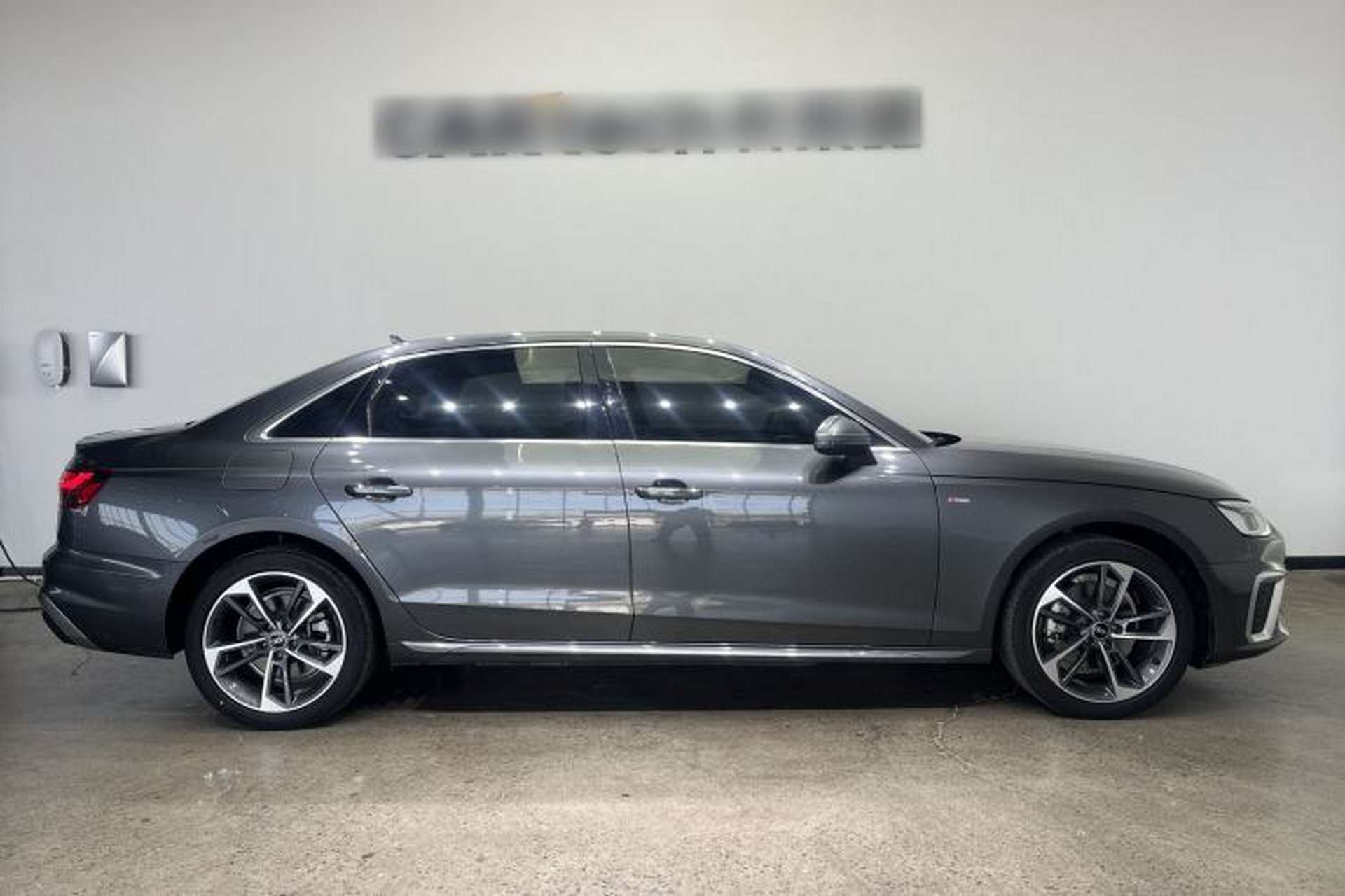 Used Audi A4L 2023 40 TFSI Fashion Dynamic Model Exterior 3