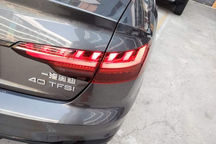 Used Audi A4L 2023 40 TFSI Luxury Dynamic Model Exterior 3
