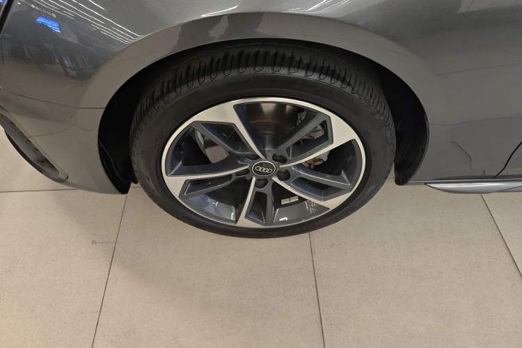 Used Audi A4L 2023 40 TFSI Fashion Dynamic Model Exterior 4