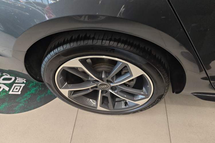 Used Audi A4L 2023 40 TFSI Fashion Dynamic Model Exterior 5