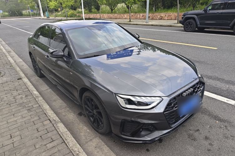 Used Audi A4L 2023 40 TFSI Luxury Dynamic Model Front Right 45 Deg