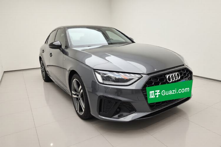 Used Audi A4L 2023 40 TFSI Luxury Dynamic Model Front Right 45 Deg