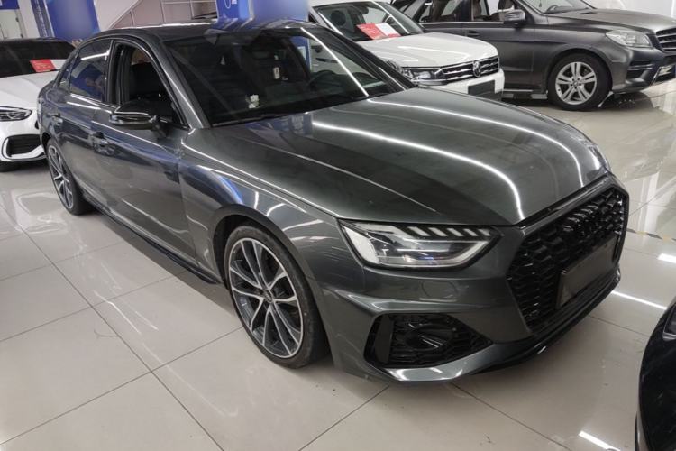 Used Audi A4L 2023 40 TFSI quattro Luxury Dynamic Edition Front Right 45 Deg
