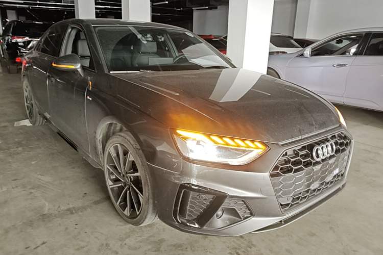 Used Audi A4L 2023 40 TFSI Luxury Dynamic Model Front Right 45 Deg