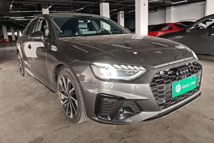 Used Audi A4L 2023 40 TFSI Luxury Dynamic Model Front Right 45 Deg