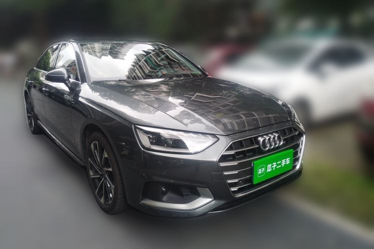 Used Audi A4L 2023 40 TFSI Fashionable and Elegant Version Front Right 45 Deg