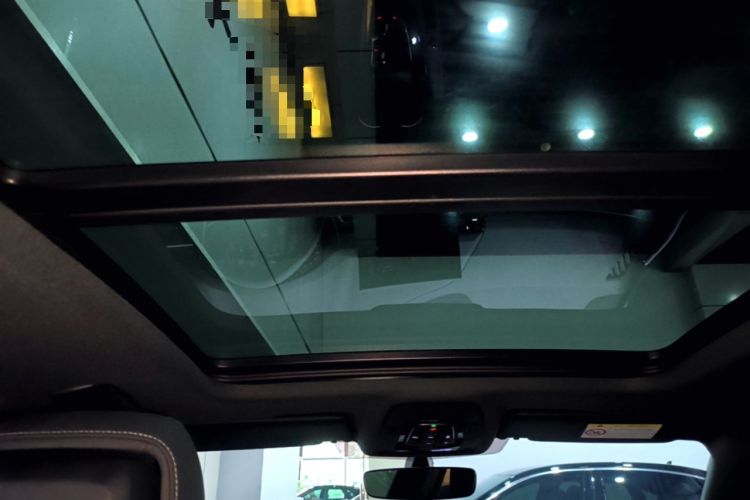 Used Audi A4L 2023 40 TFSI Luxury Dynamic Model Headliner