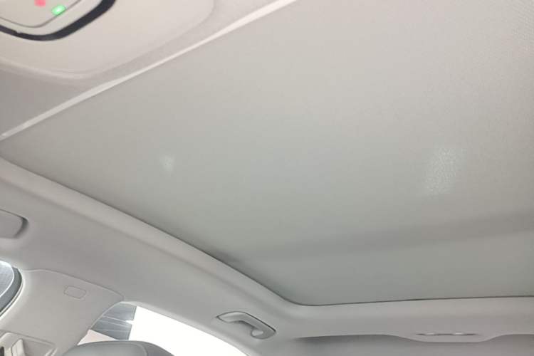 Used Audi A4L 2023 40 TFSI Fashionable and Elegant Version Headliner