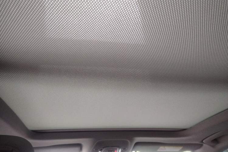Used Audi A4L 2023 40 TFSI Fashionable and Elegant Version Headliner