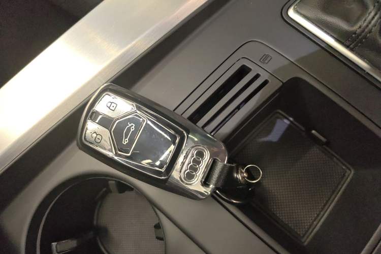 Used Audi A4L 2023 40 TFSI Fashion Dynamic Model Interior 1