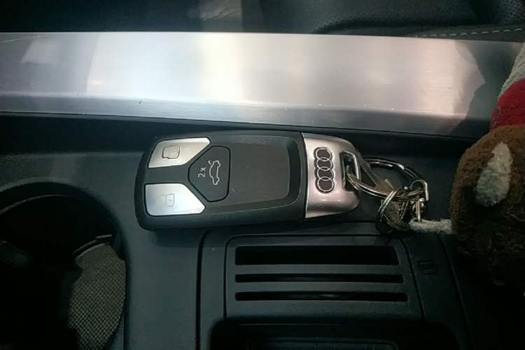 Used Audi A4L 2023 40 TFSI Fashion Dynamic Model Interior 1