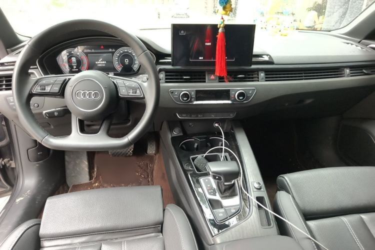 Used Audi A4L 2023 40 TFSI Luxury Dynamic Model Interior 2