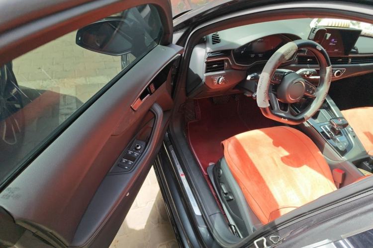 Used Audi A4L 2023 40 TFSI Luxury Dynamic Model Interior 3