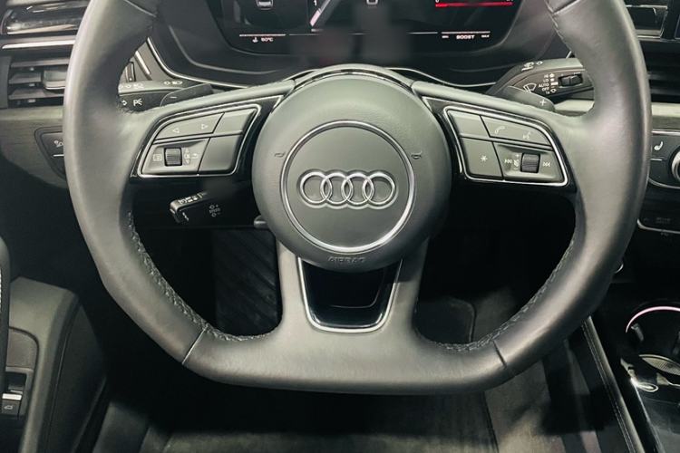 Used Audi A4L 2023 40 TFSI Luxury Dynamic Model Interior 3