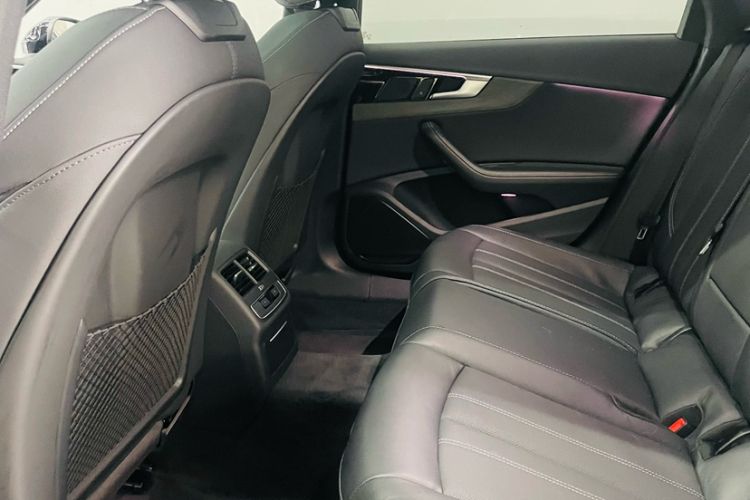 Used Audi A4L 2023 40 TFSI Luxury Dynamic Model Interior 7