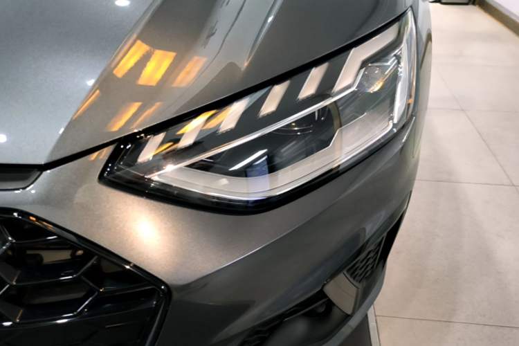 Used Audi A4L 2023 40 TFSI Luxury Dynamic Model Left Front Headlight